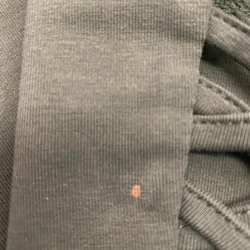 Ruby Ribbon capris - Picture 2 of 3